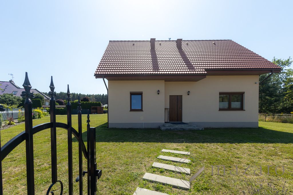 dom wolnostojący, 5 pokoi Łochowo. Zdjęcie 2