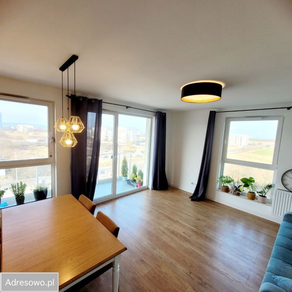 Mieszkanie 3-pokojowe Rumia, ul. Jeziorna