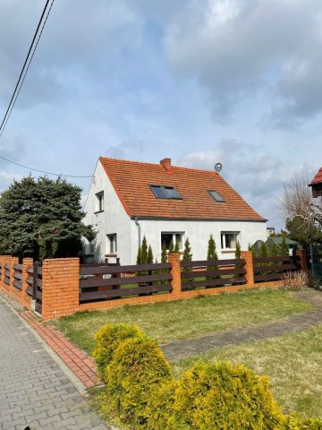 dom wolnostojący, 4 pokoje Jarocin. Zdjęcie 1