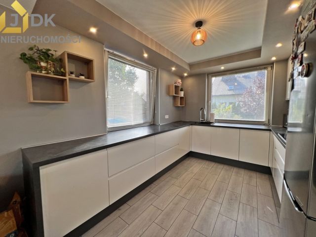 dom wolnostojący, 4 pokoje Czerwonka-Parcel. Zdjęcie 4