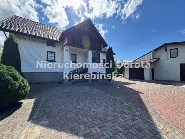 dom wolnostojący, 6 pokoi Komorów. Zdjęcie 13