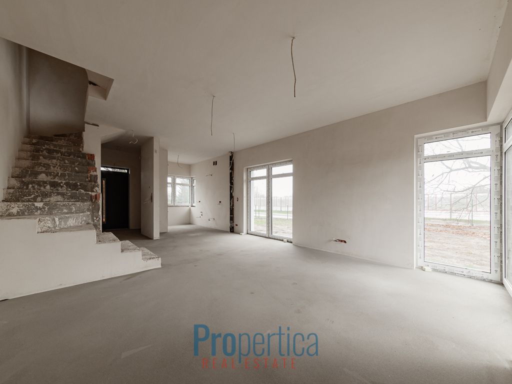 dom szeregowy, 5 pokoi Warszawa Wawer, ul. Heliotropów. Zdjęcie 7