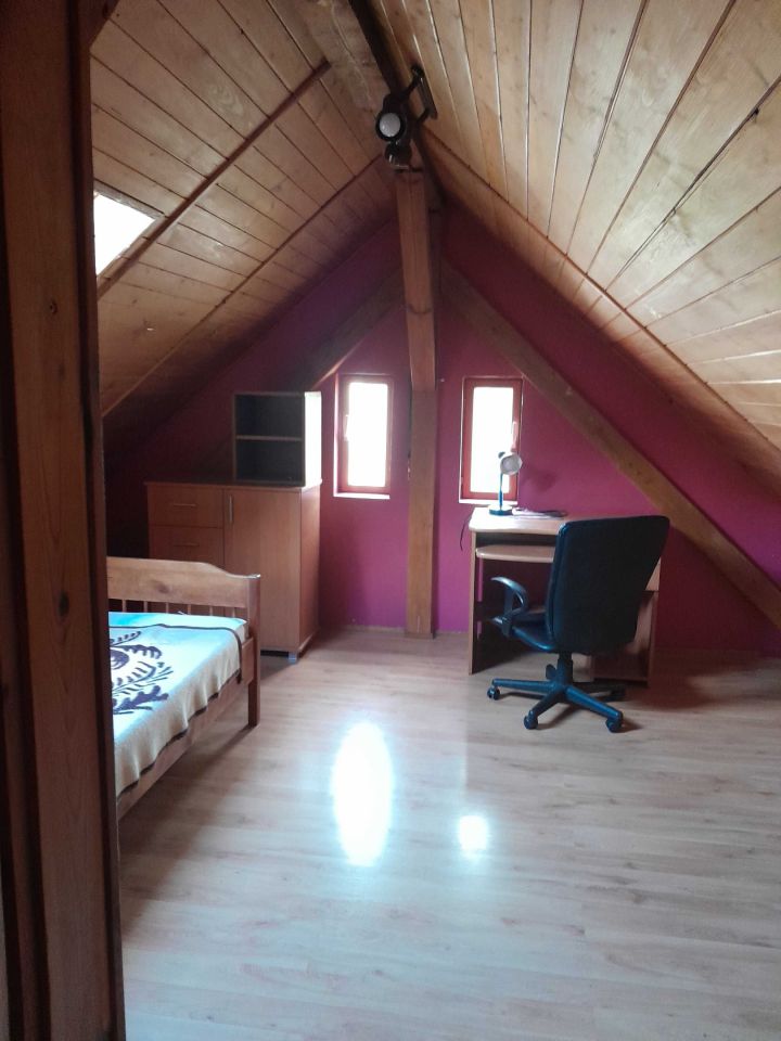 dom wolnostojący, 5 pokoi Rząsiny. Zdjęcie 8