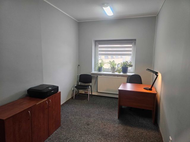 Biuro Poznań Grunwald, ul. Grochowska. Zdjęcie 1