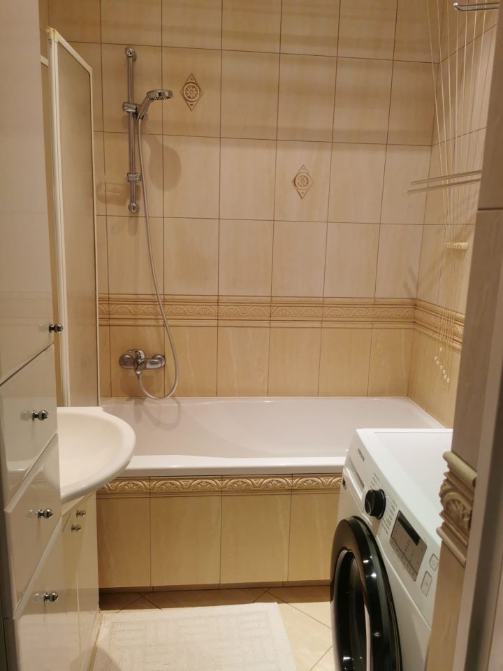 Mieszkanie 3-pokojowe Świebodzice Osiedle Piastowskie, ul. Bolesława II Śmiałego. Zdjęcie 9