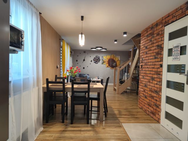 Mieszkanie 4-pokojowe Malbork. Zdjęcie 1