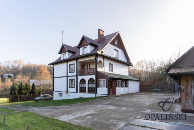 dom wolnostojący, 7 pokoi Hucisko Jawornickie. Zdjęcie 19