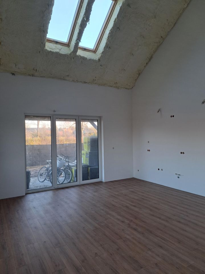 bliźniak, 4 pokoje Mrowiska. Zdjęcie 11