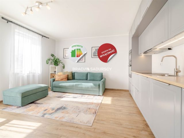 Mieszkanie 3-pokojowe Kraków, ul. Macieja Dębskiego. Zdjęcie 1