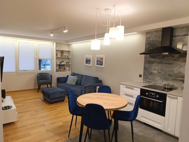 Mieszkanie 2-pokojowe Warszawa Śródmieście, ul. Srebrna. Zdjęcie 1