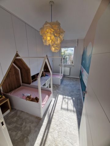 Mieszkanie 5-pokojowe Łódź Górna, ul. Bajeczna. Zdjęcie 1