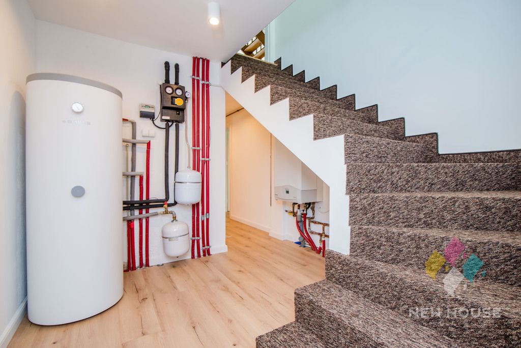 dom wolnostojący, 5 pokoi Dorotowo. Zdjęcie 23