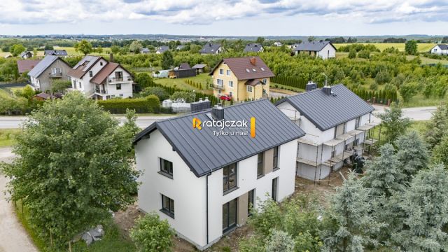 Mieszkanie 3-pokojowe Sychowo. Zdjęcie 9