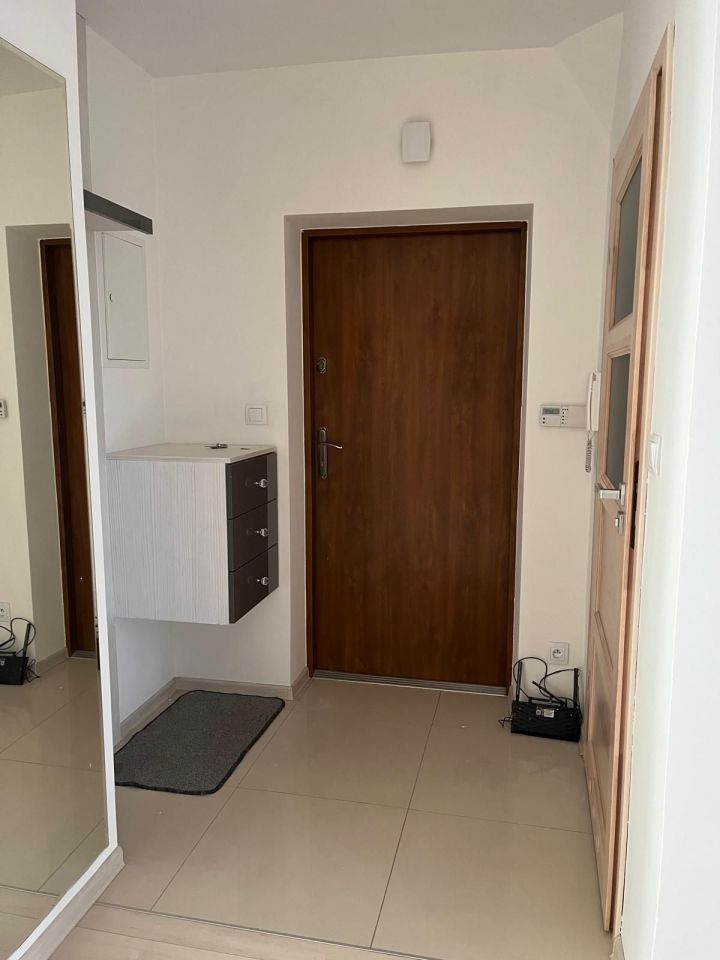 Mieszkanie 3-pokojowe Jarosław, ul. Kazimierza Skarbowskiego. Zdjęcie 2