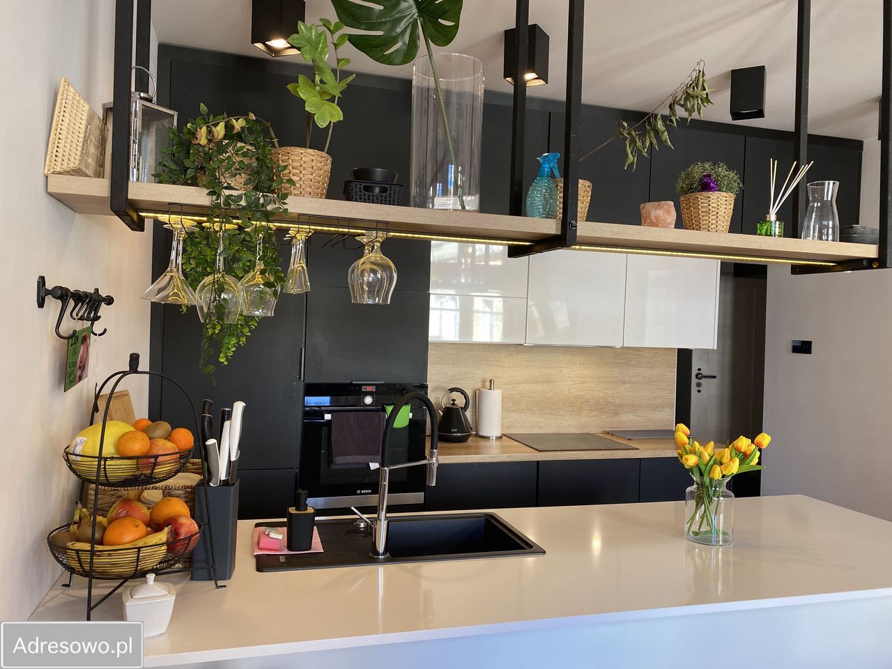 Mieszkanie 3-pokojowe Jelenia Góra Centrum, pl. Ratuszowy. Zdjęcie 16