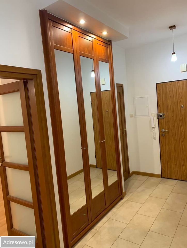 Mieszkanie 2-pokojowe Konstancin-Jeziorna, ul. Kołobrzeska. Zdjęcie 2