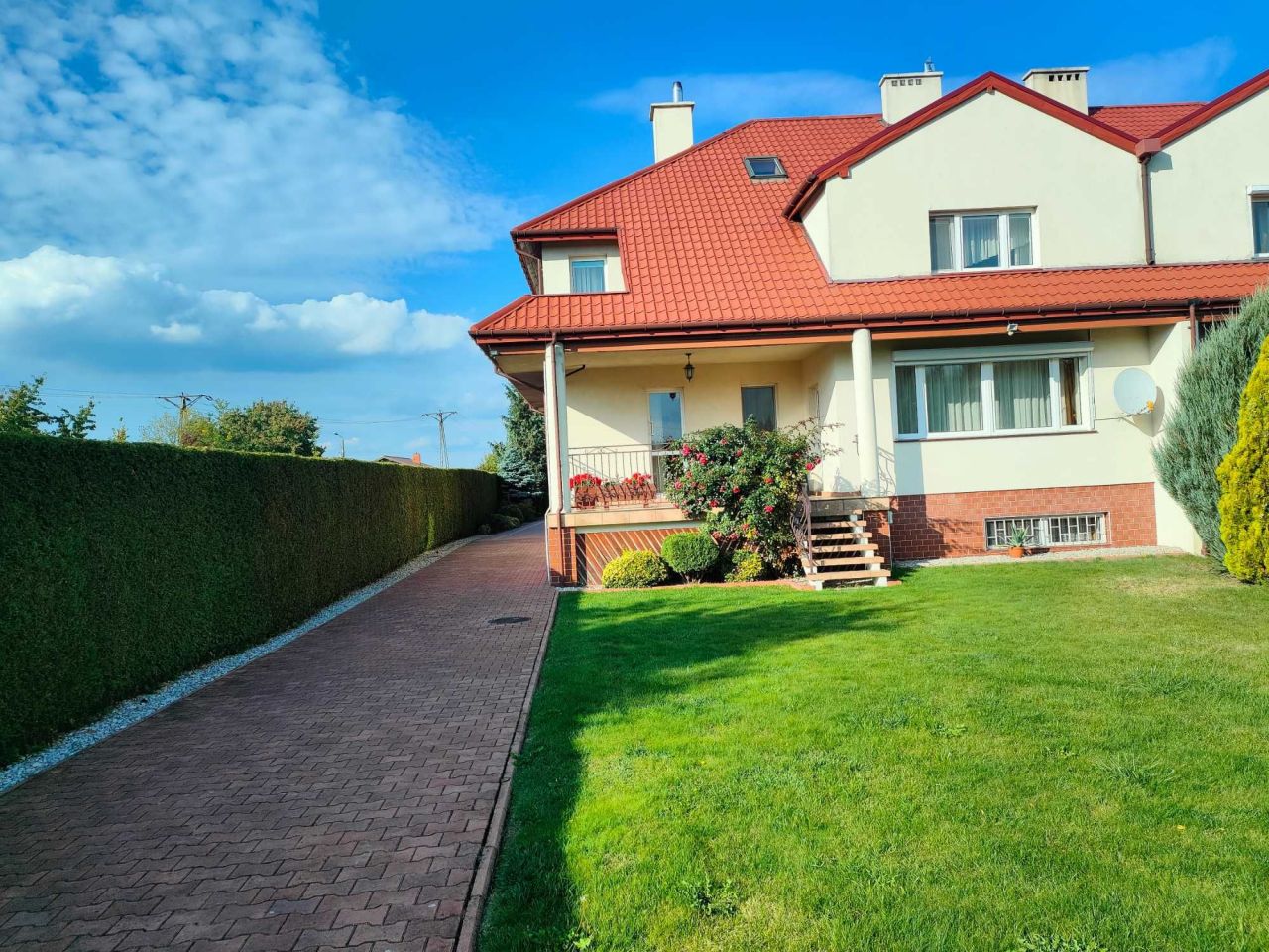 bliźniak Łask. Zdjęcie 4