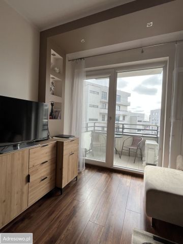 Mieszkanie 3-pokojowe Warszawa Ochota, ul. Włodarzewska. Zdjęcie 1