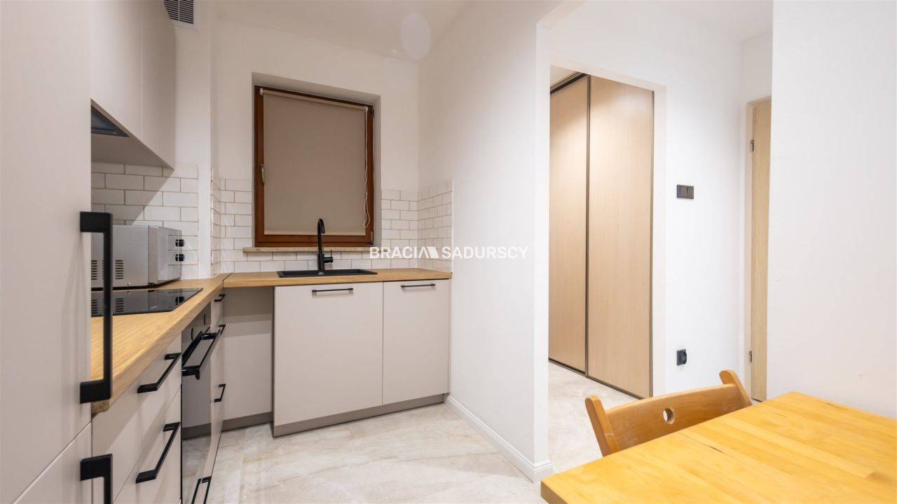 Mieszkanie 2-pokojowe Kraków Dębniki, ul. dr. Jana Piltza. Zdjęcie 5