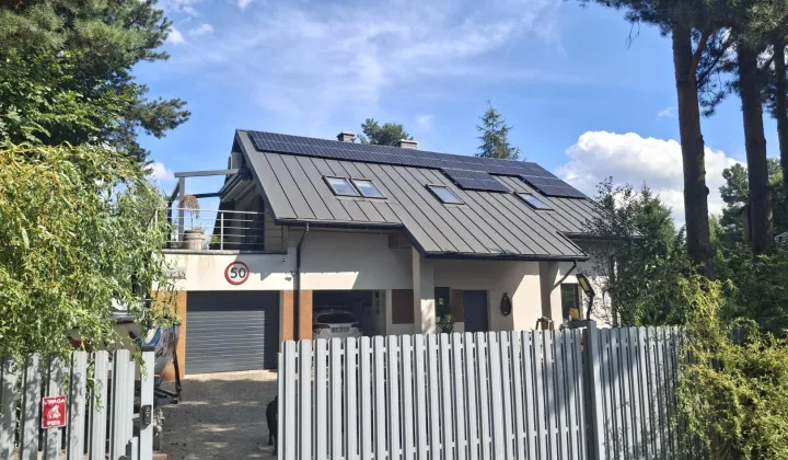 dom wolnostojący, 6 pokoi Jedlicze A, ul. Szkolna