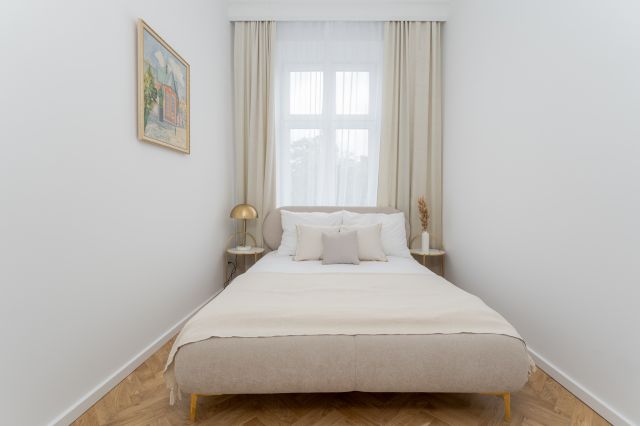 Mieszkanie 4-pokojowe Kraków Stare Miasto, pl. Jana Matejki. Zdjęcie 15