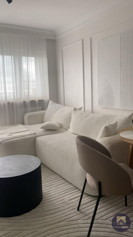 Mieszkanie 3-pokojowe Warszawa Grochów. Zdjęcie 3