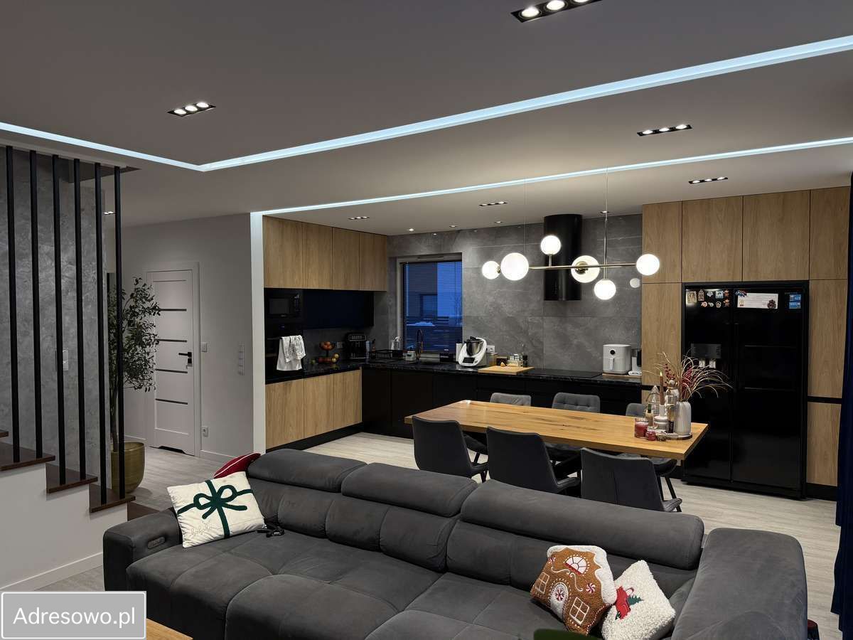 dom szeregowy, 5 pokoi Radzymin, ul. Modra