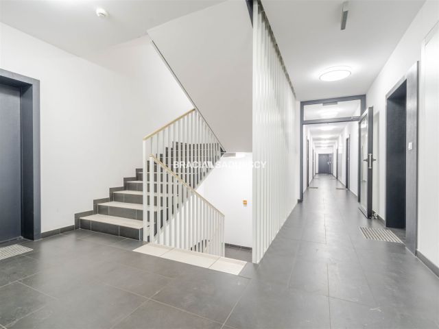 Mieszkanie 2-pokojowe Kraków Dębniki, ul. Czerwone Maki. Zdjęcie 21