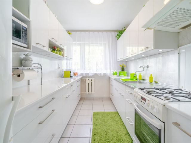 Mieszkanie 3-pokojowe Kraków Mistrzejowice, os. Oświecenia. Zdjęcie 4