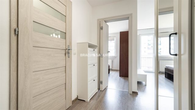 Mieszkanie 2-pokojowe Kraków Mistrzejowice, ul. Powstańców. Zdjęcie 15