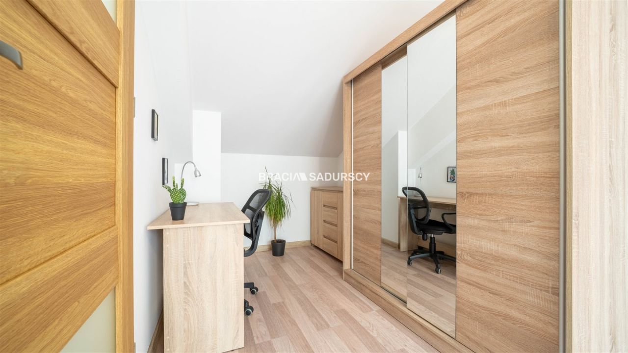 Mieszkanie 4-pokojowe Kraków Krowodrza, ul. Żmujdzka. Zdjęcie 12