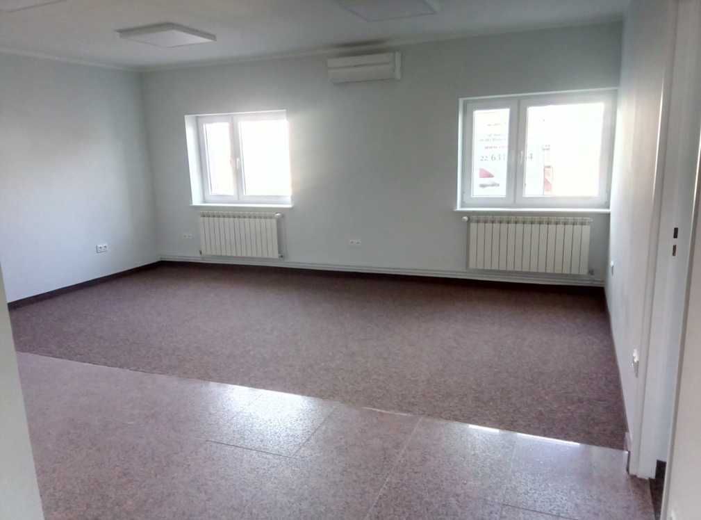 Hala/magazyn Blizne Łaszczyńskiego, ul. Warszawska. Zdjęcie 5