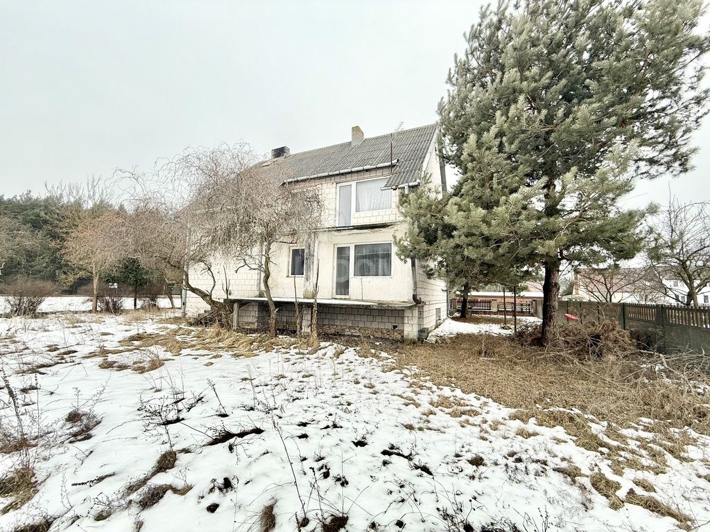 dom wolnostojący, 7 pokoi Lesica Bławatków. Zdjęcie 1