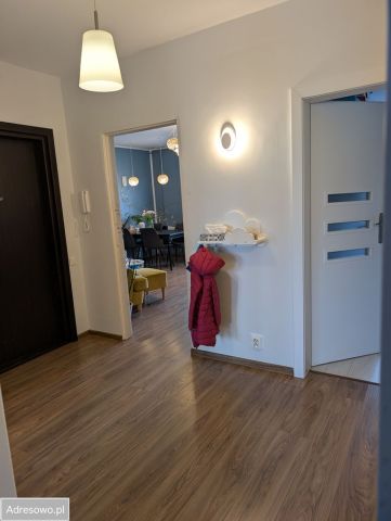 Mieszkanie 3-pokojowe Poznań Winiary, ul. Sokoła. Zdjęcie 1