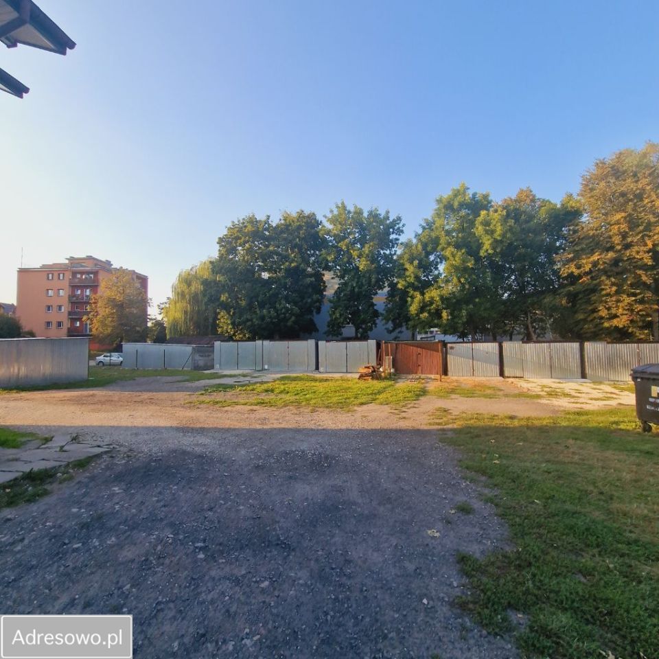 dom wolnostojący, 10 pokoi Piotrków Trybunalski, ul. Działkowa. Zdjęcie 13