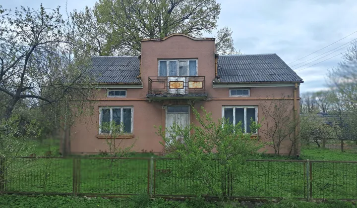 dom wolnostojący Krzywowierzba