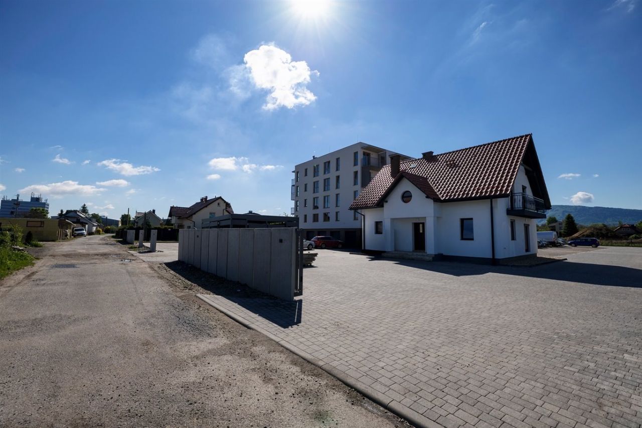 dom wolnostojący, 5 pokoi Kęty. Zdjęcie 4