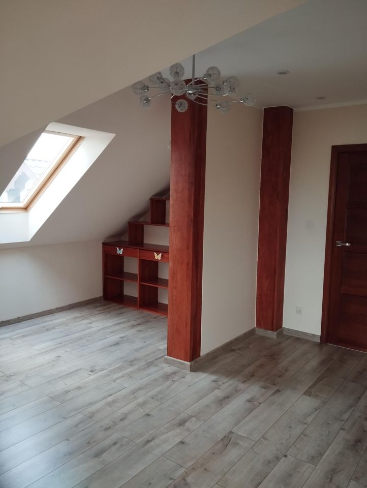 dom wolnostojący, 6 pokoi Szczecin Warszewo, ul. Lodowcowa. Zdjęcie 2