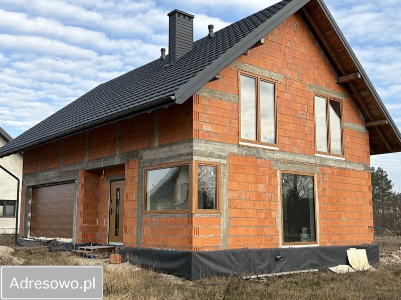 dom wolnostojący, 4 pokoje Morgowniki