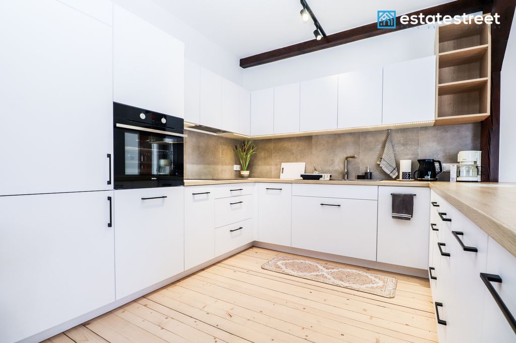 Mieszkanie 2-pokojowe Kraków Stare Miasto, ul. Marii Skłodowskiej-Curie. Zdjęcie 5