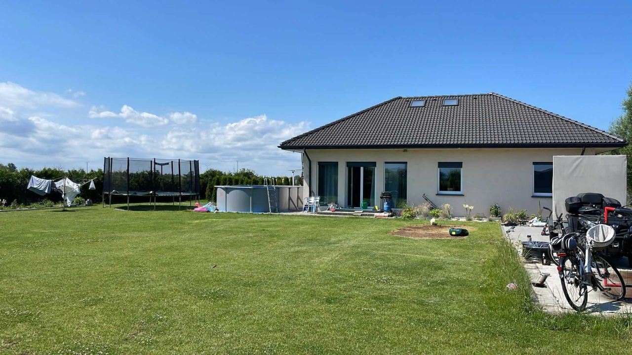 dom wolnostojący Strzeżenice. Zdjęcie 8