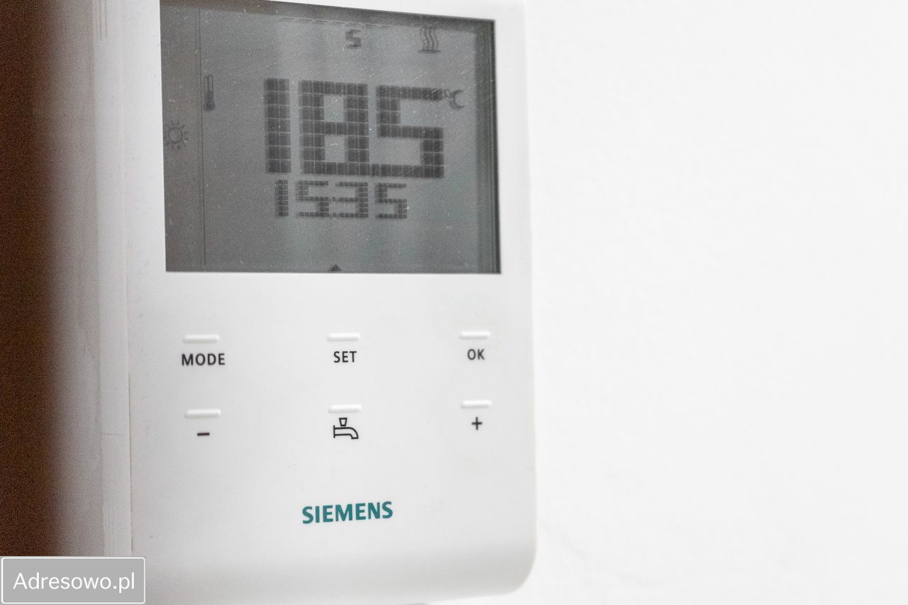 Mieszkanie 1-pokojowe Jelenia Góra Centrum, ul. Osiedle Robotnicze. Zdjęcie 2