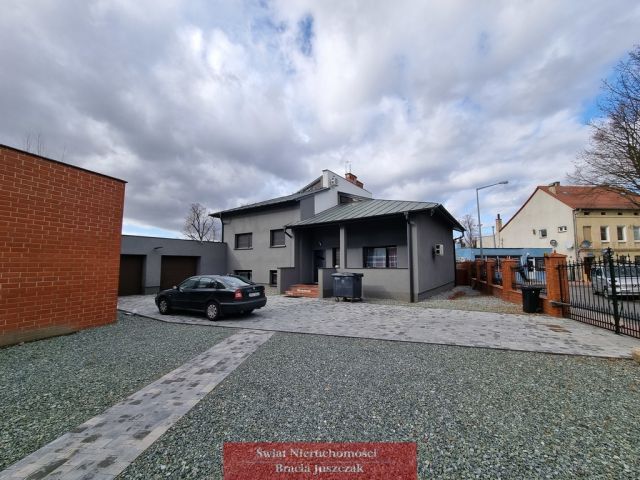 dom wolnostojący, 11 pokoi Syców. Zdjęcie 11