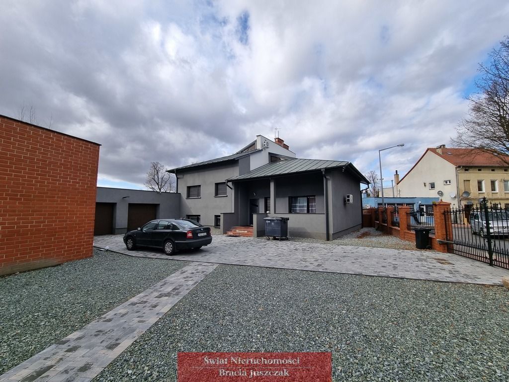 dom wolnostojący, 11 pokoi Syców. Zdjęcie 11
