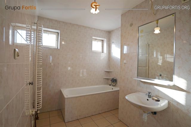 Mieszkanie 3-pokojowe Skalbmierz. Zdjęcie 7