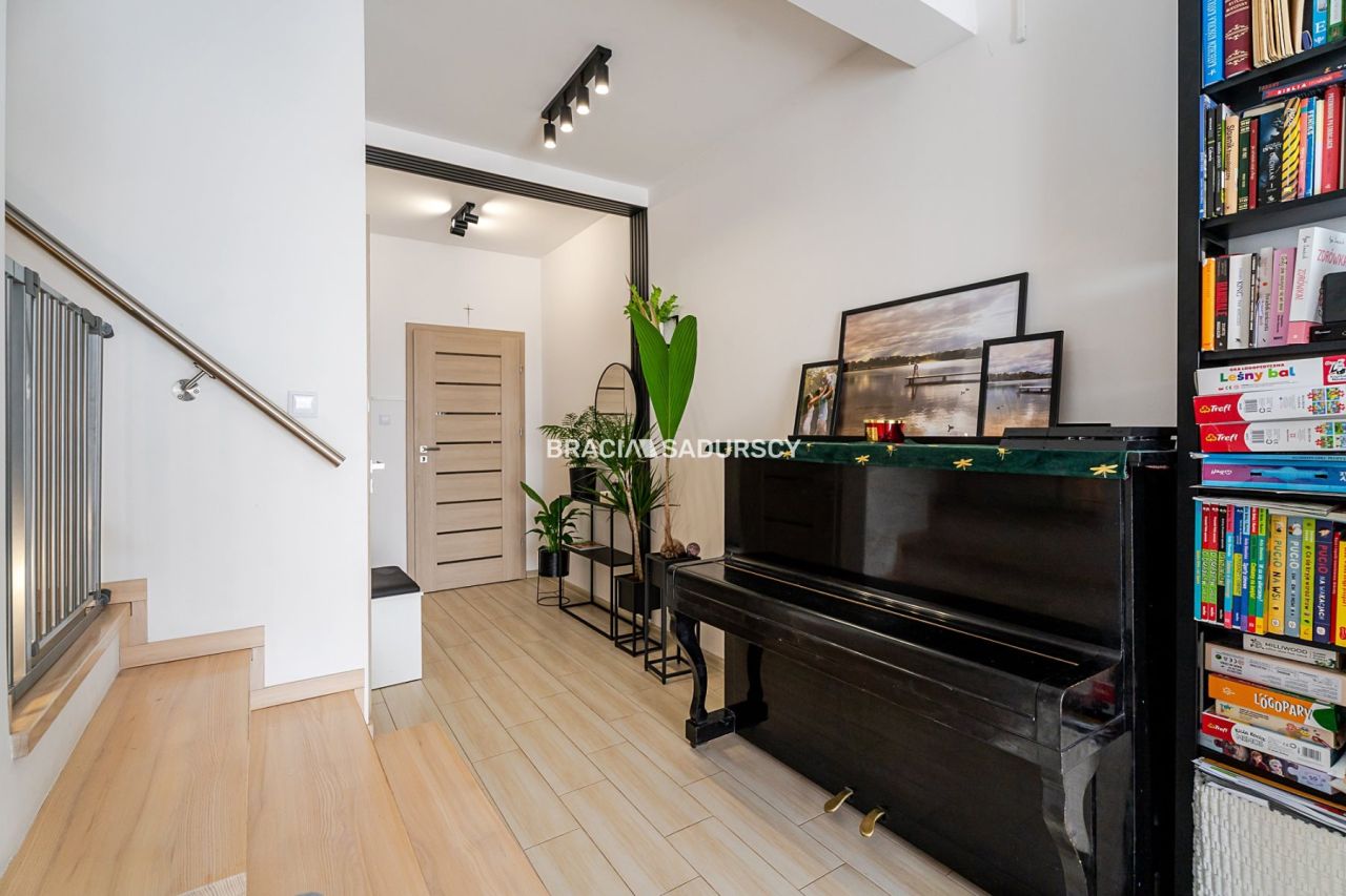 dom szeregowy, 4 pokoje Krzysztoforzyce, ul. Rozrywkowa. Zdjęcie 8