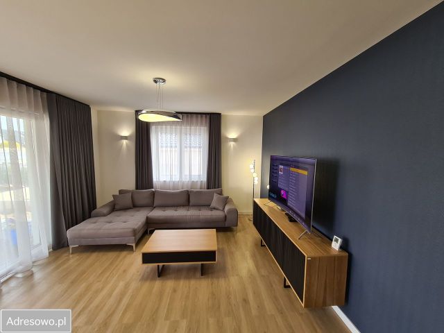 bliźniak, 4 pokoje Międzychód. Zdjęcie 1