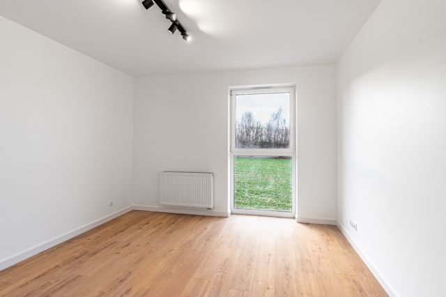 bliźniak, 4 pokoje Krasne. Zdjęcie 8