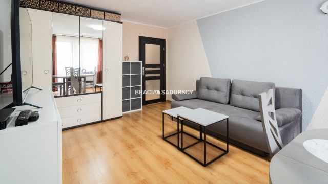 Mieszkanie 3-pokojowe Kraków Wzgórza Krzesławickie, os. Na Wzgórzach. Zdjęcie 3