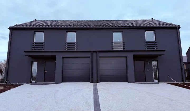 bliźniak, 5 pokoi Mysłowice Wesoła, ul. Krzywa